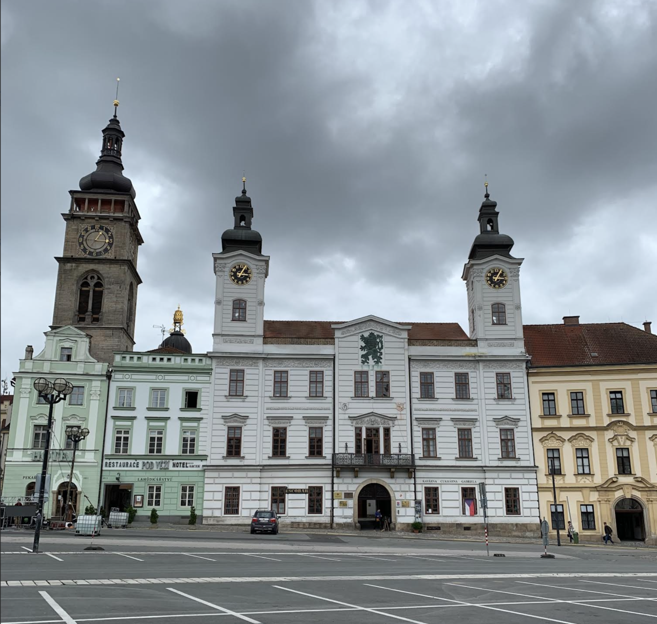 Ukončili jsme další etapy teplofikace historického centra a připojení historické radnice